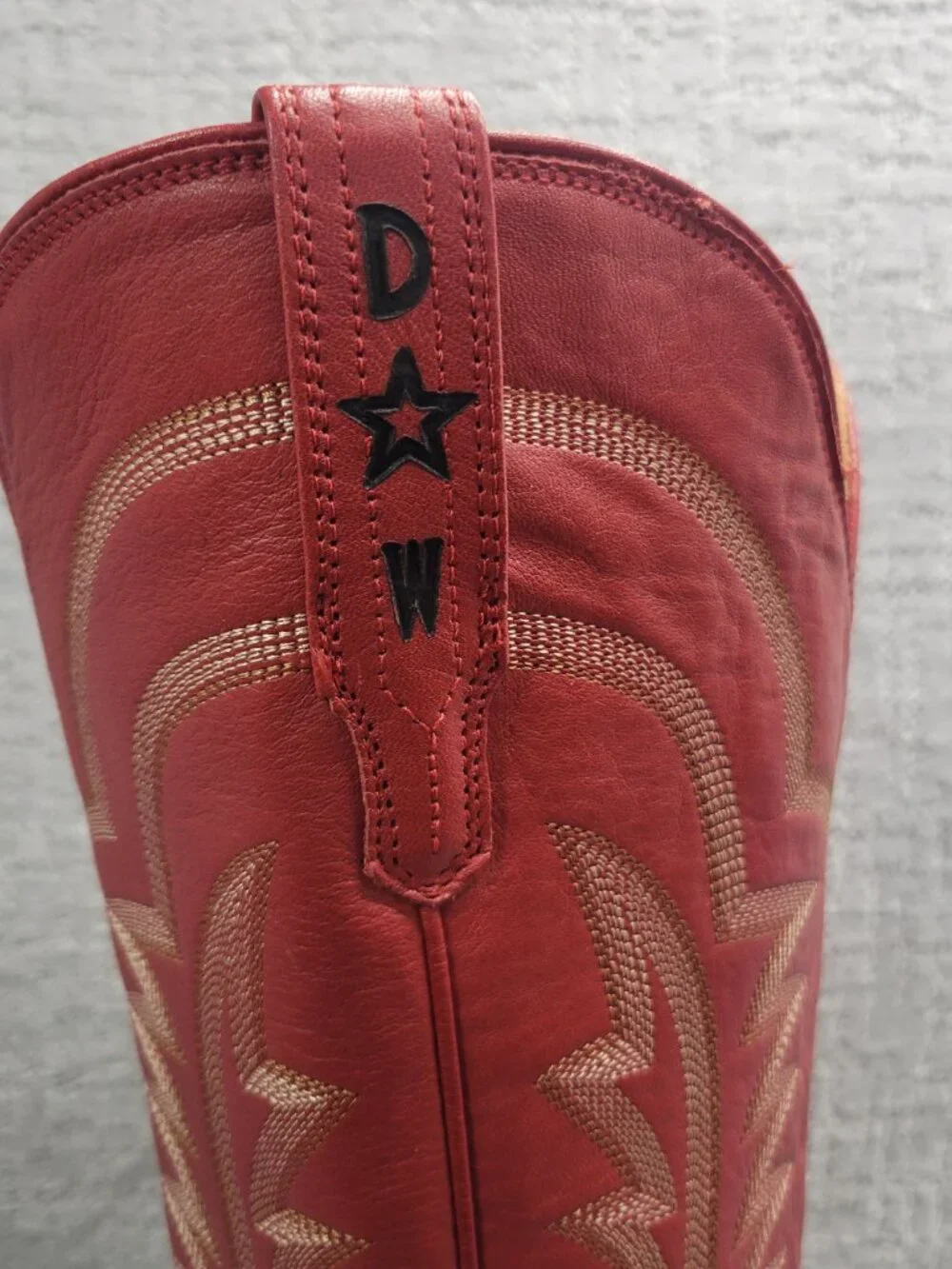 Tecovas The Abby Women's Size US 7.5B Crimson Cowhide Cowgirl Boots.